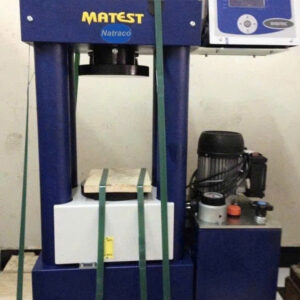 Máy nén bê tông 300 tấn matest